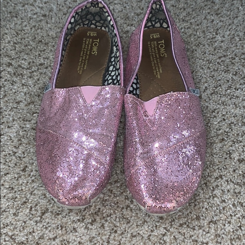 Pink sparkle Toms